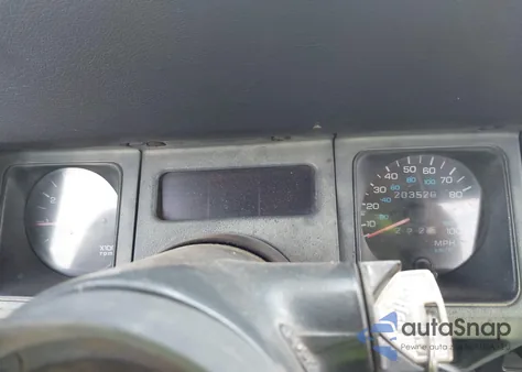 1995 Jeep Wrangler / Yj S/Rio Grande из США, поврежденный, VIN 1J4FY19P7SP242989